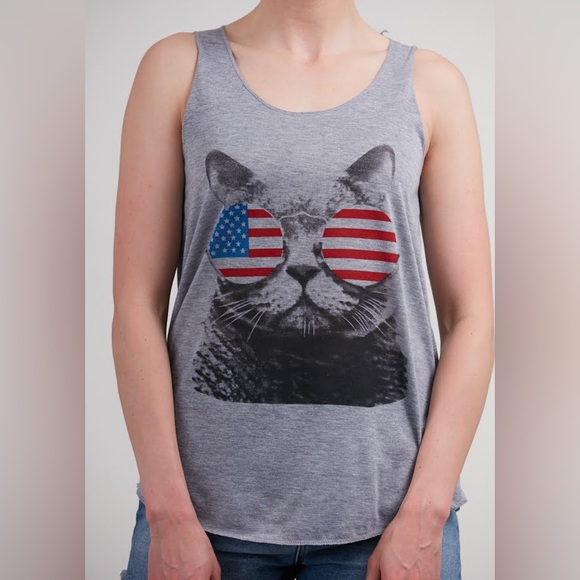 Cat With American Flag sunglasses tank NWT - Picture 2 of 2